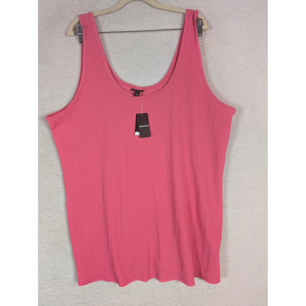 NEW Torrid Tank Top Women's 4 Pink Textured Scoop Neck Sleeveless Spandex